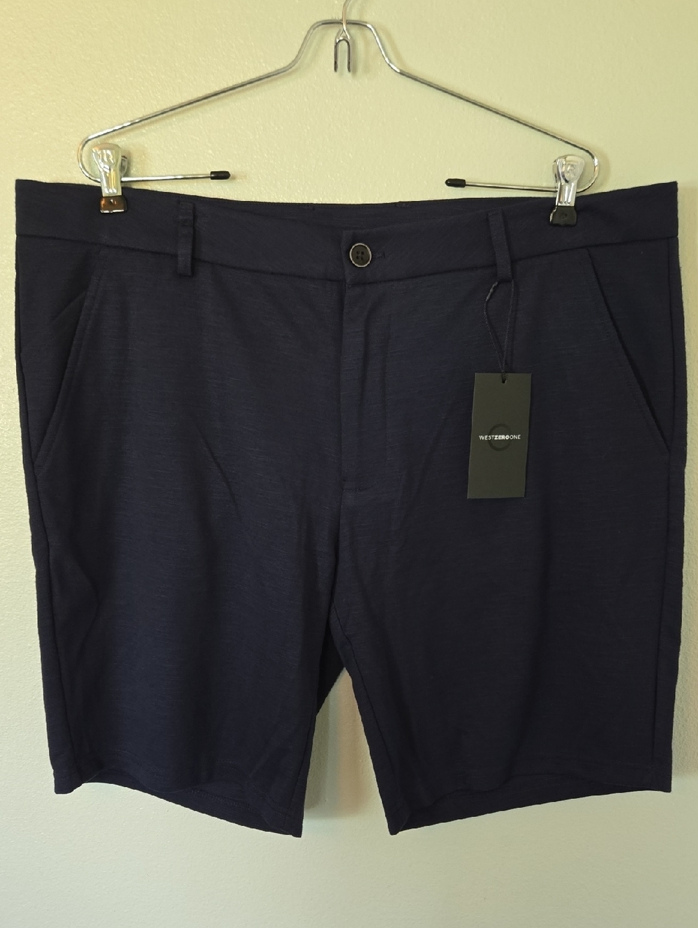 WestZeroOne | NWT Navy 9" Golf Shorts Size 38